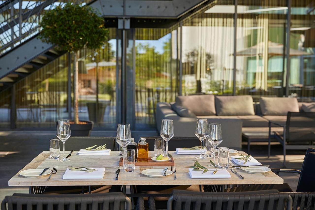 Отель Infinity & Conference Munich 4*